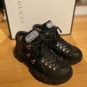 Gucci Sneakers - flashtrek black